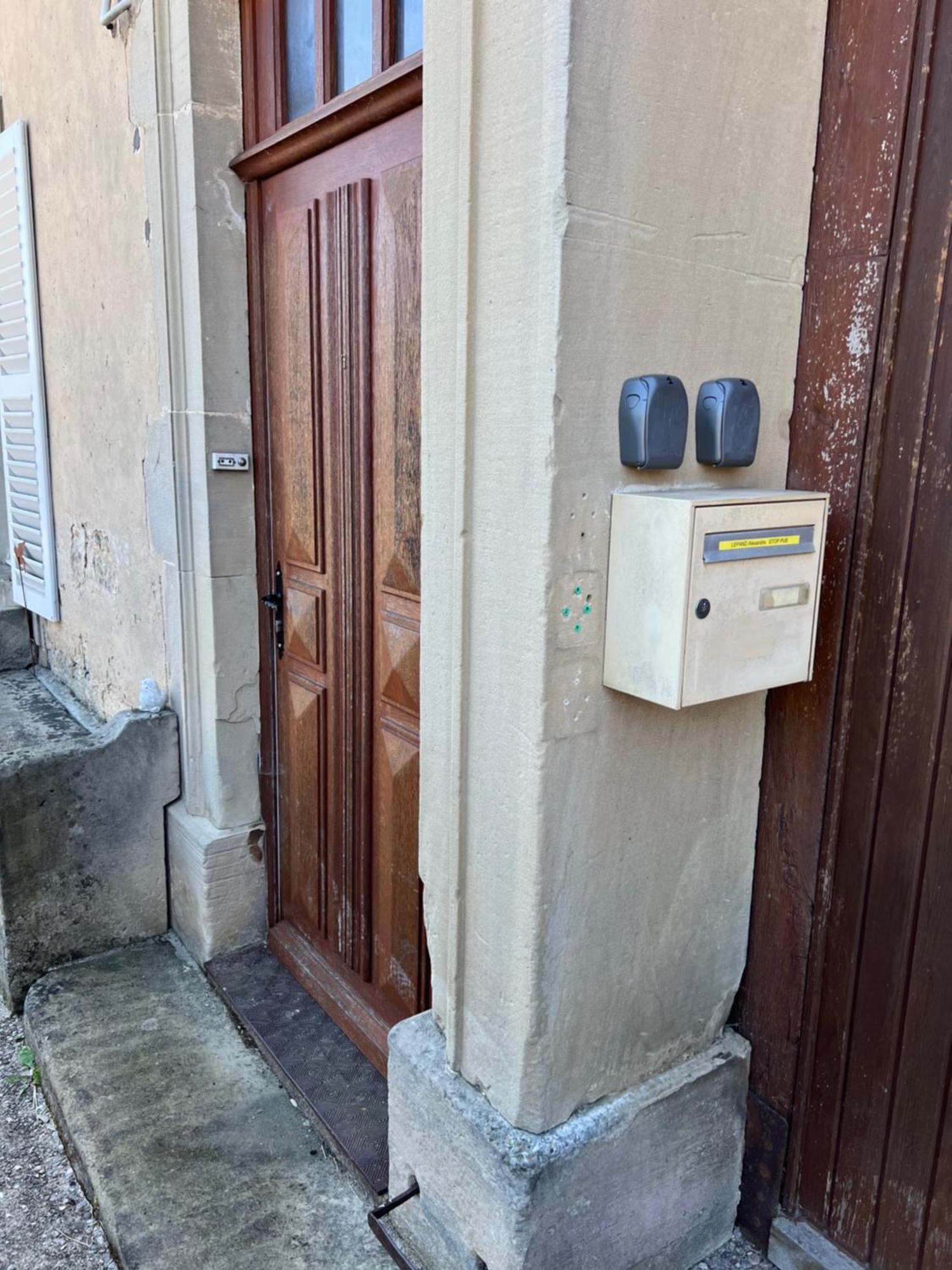 La Maison Du Voyage Damblain 外观 照片